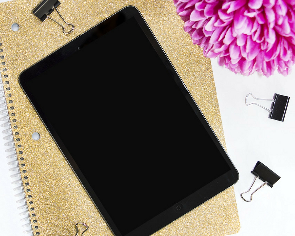 How to work with brands when you're a new blogger
