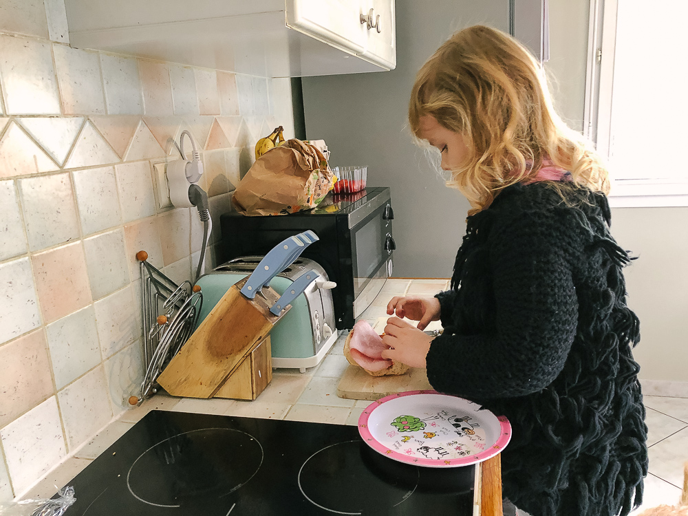 COOKING WITH KIDS